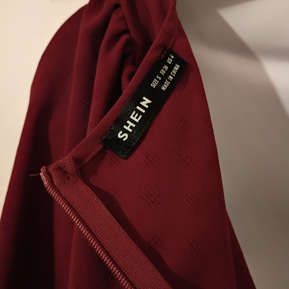 SHEIN Maroon Red ♥️ Top - Picture 5 of 8